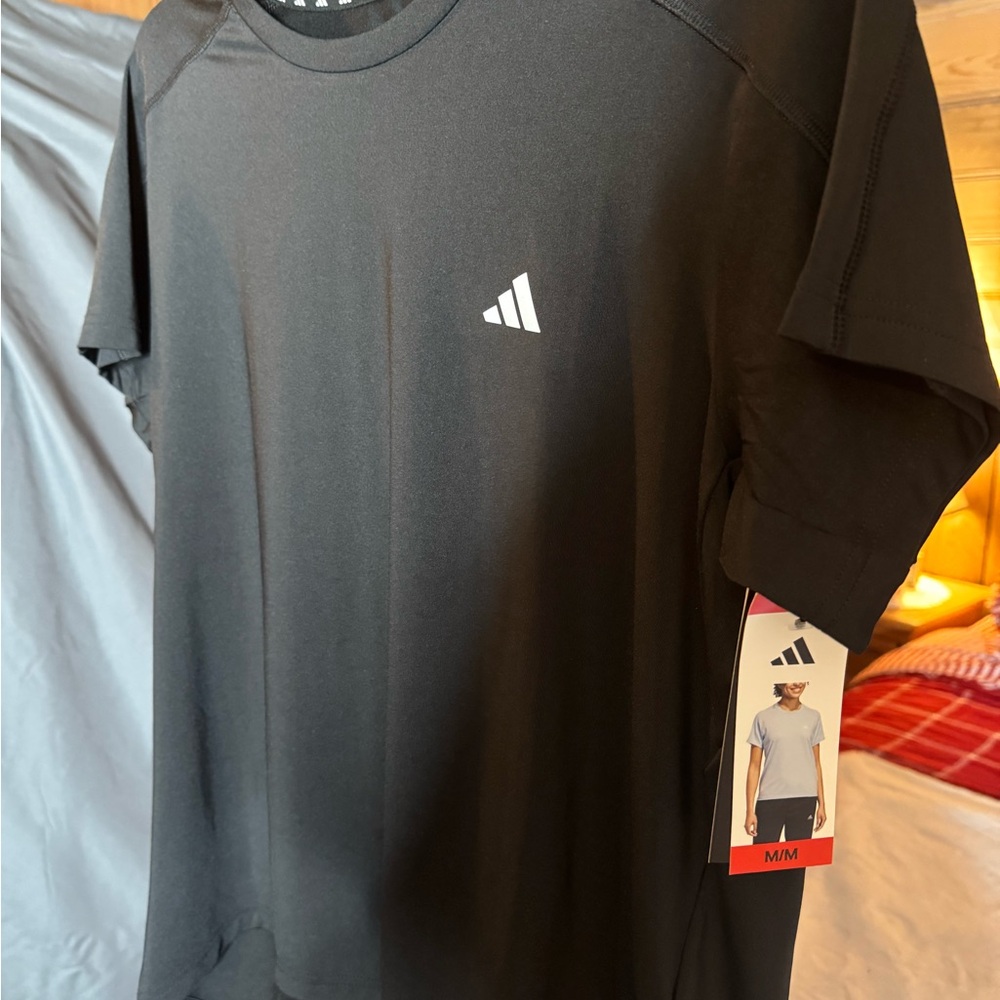 Adidas Black Training Tee Athletic Workout Top Regular Fit Size M - Picture 2 of 5